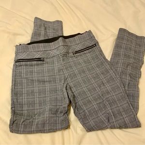 Plaid Slacks with Zipper Mid Rise by Candie’s
